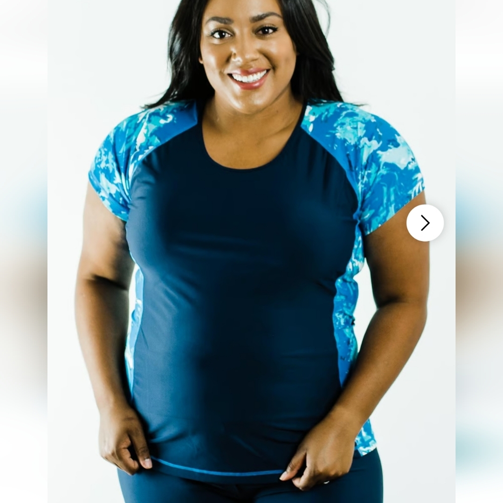 ModLi Womens 6X Adele Swim Top  Loose Fit UPF 50+ Navy Blue Plus Size Beach